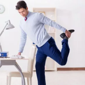 A simple leg home-office exercise